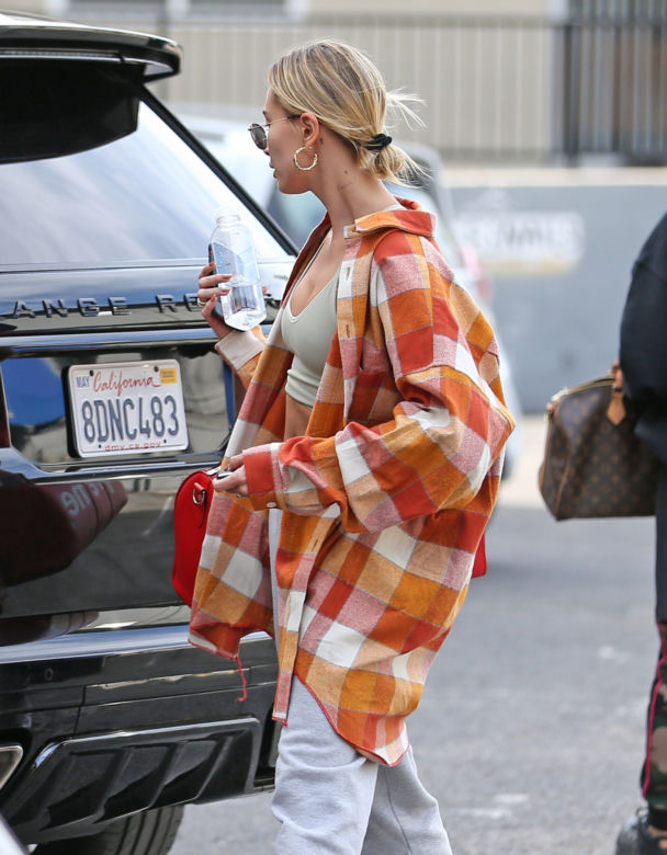 Hailey Bieber