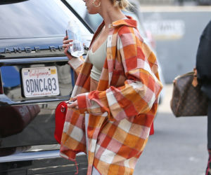 Hailey Bieber