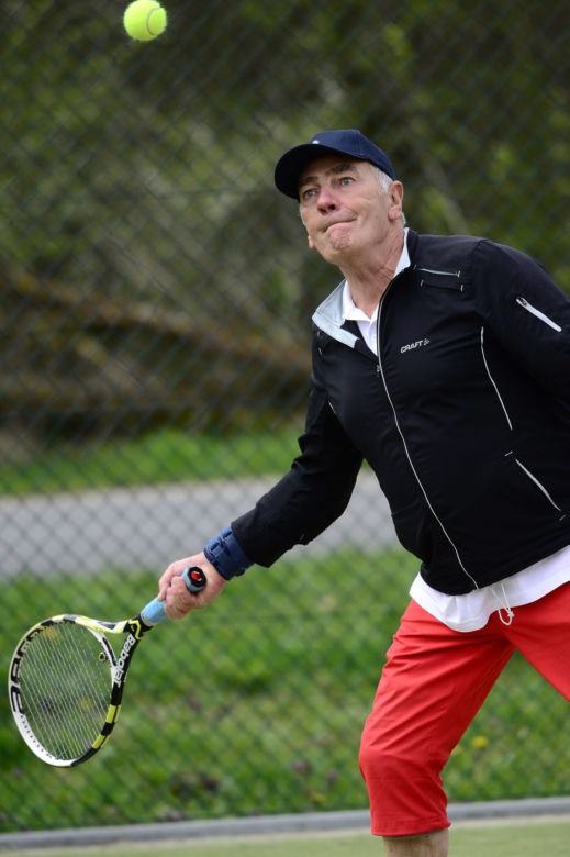 Tenis to ulubiony sport Karola Strasburgera