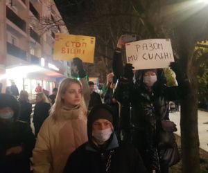 Wiec poparcia w centrum Olsztyna - Solidarni z Ukrainą 24 lutego 
