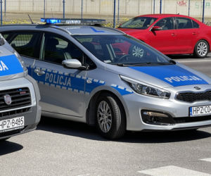 Pijany wiózł 8-letnią córeczkę. Mężczyzna wjechał w tył innego auta 