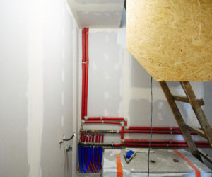 Tragiczny wypadek przerwał marzenia. Ekipa Nasz Nowy Dom walczyła z czasem. ZDJĘCIA domu przed i po remoncie