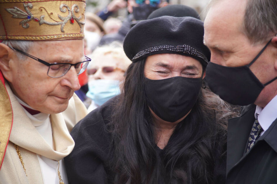 Ewa Krawczyk na pogrzebie męża Krzysztofa Krawczyka