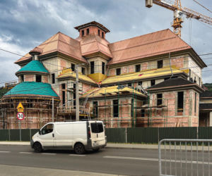 Budowa nowego kościoła w Ochotnicy Dolnej