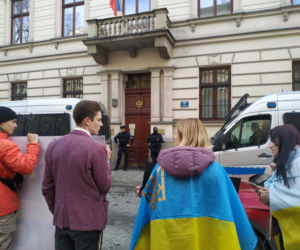 Protesty przed kosulatem rosyjskim w Krakowie
