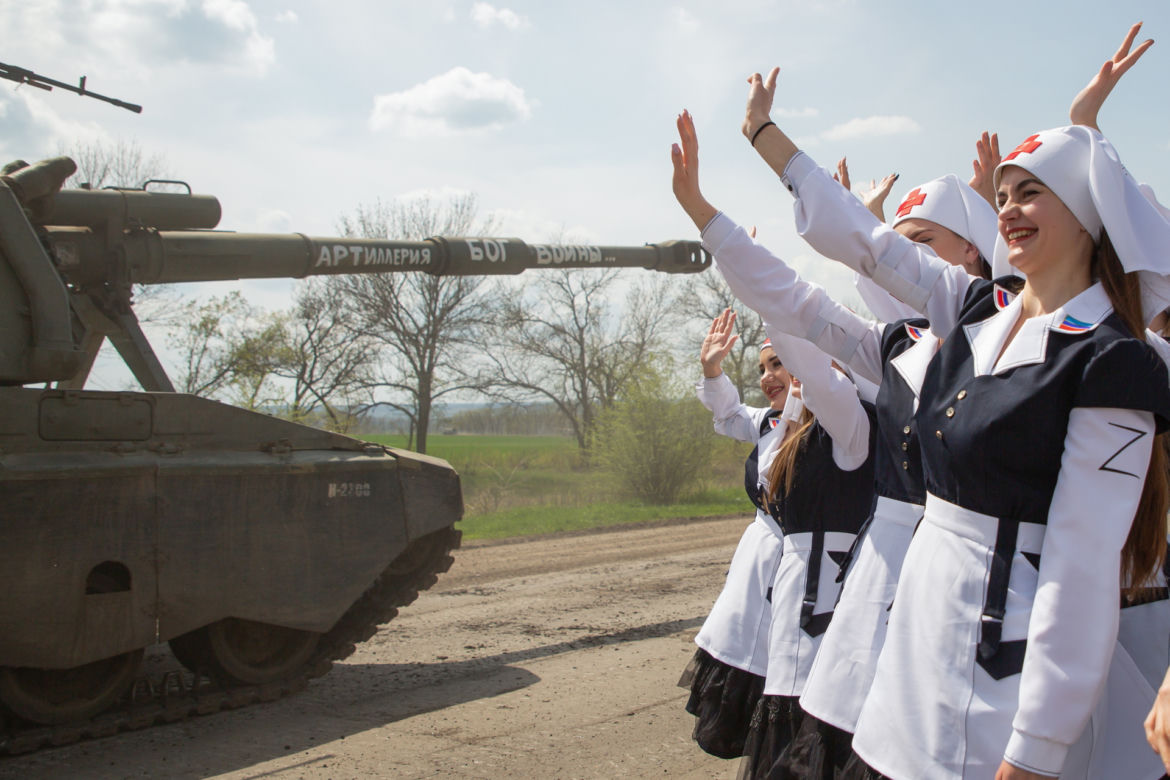 Oto Aniołki Putina! Te celebrytki wspierają wojnę na Ukrainie