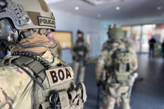 42-latek wtargnął do fabryki Gillette i strzelił do byłego szefa. Odpowie za usiłowanie zabójstwa