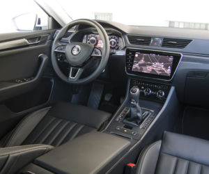 Skoda Superb lifting 2020