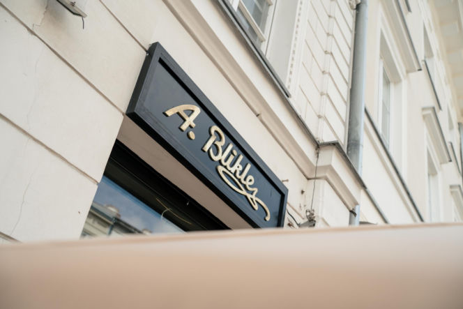 Najstarsza kawiarnia w Warszawie może zniknąć z Nowego Światu