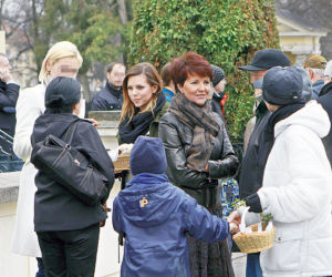 Święcili od prawa do lewa