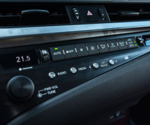 Lexus ES300h F Sport