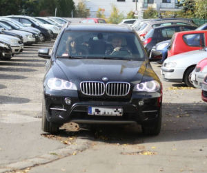 Sebastian Mila jeździ samochodem BMW X5 xDrive 40d