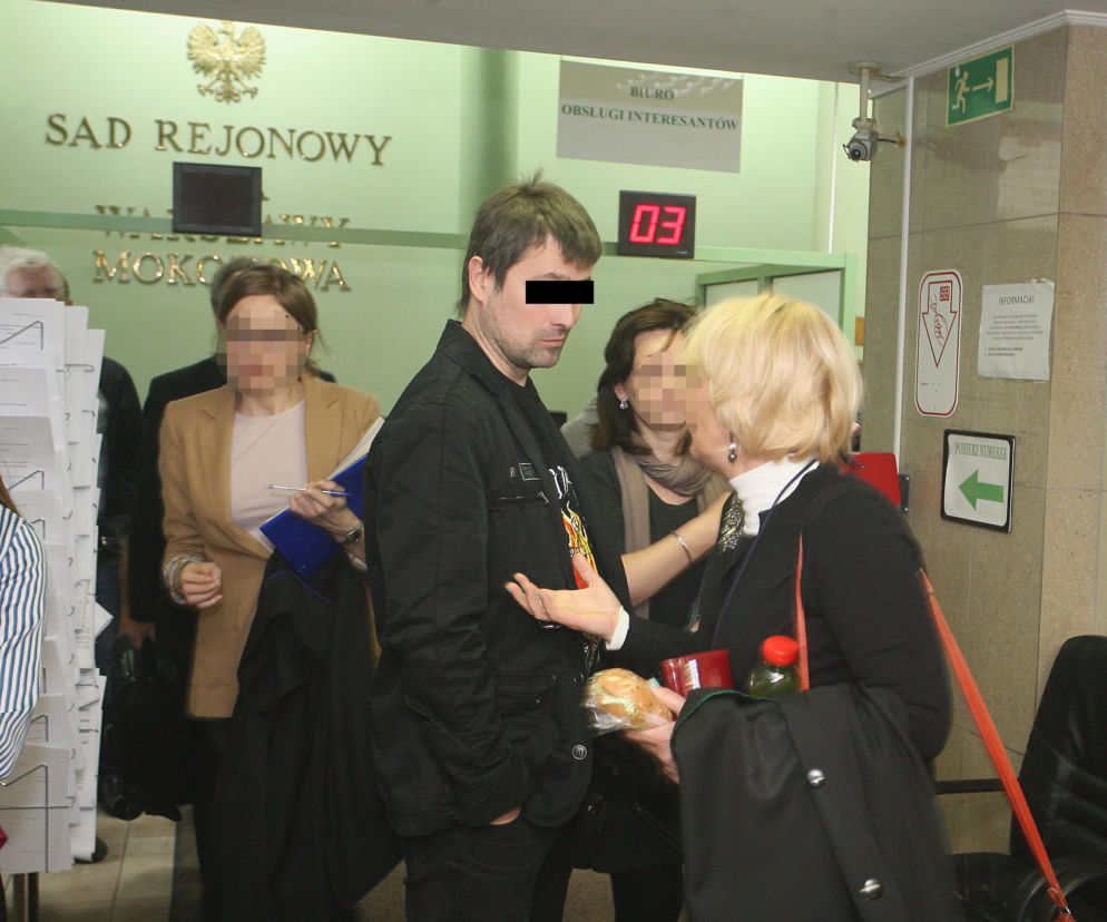 Maciej Z. PRZYSZEDŁ DO SĄDU – ZDJĘCIA: Proces w sprawie WYPADKU FERRARI w końcu ruszył