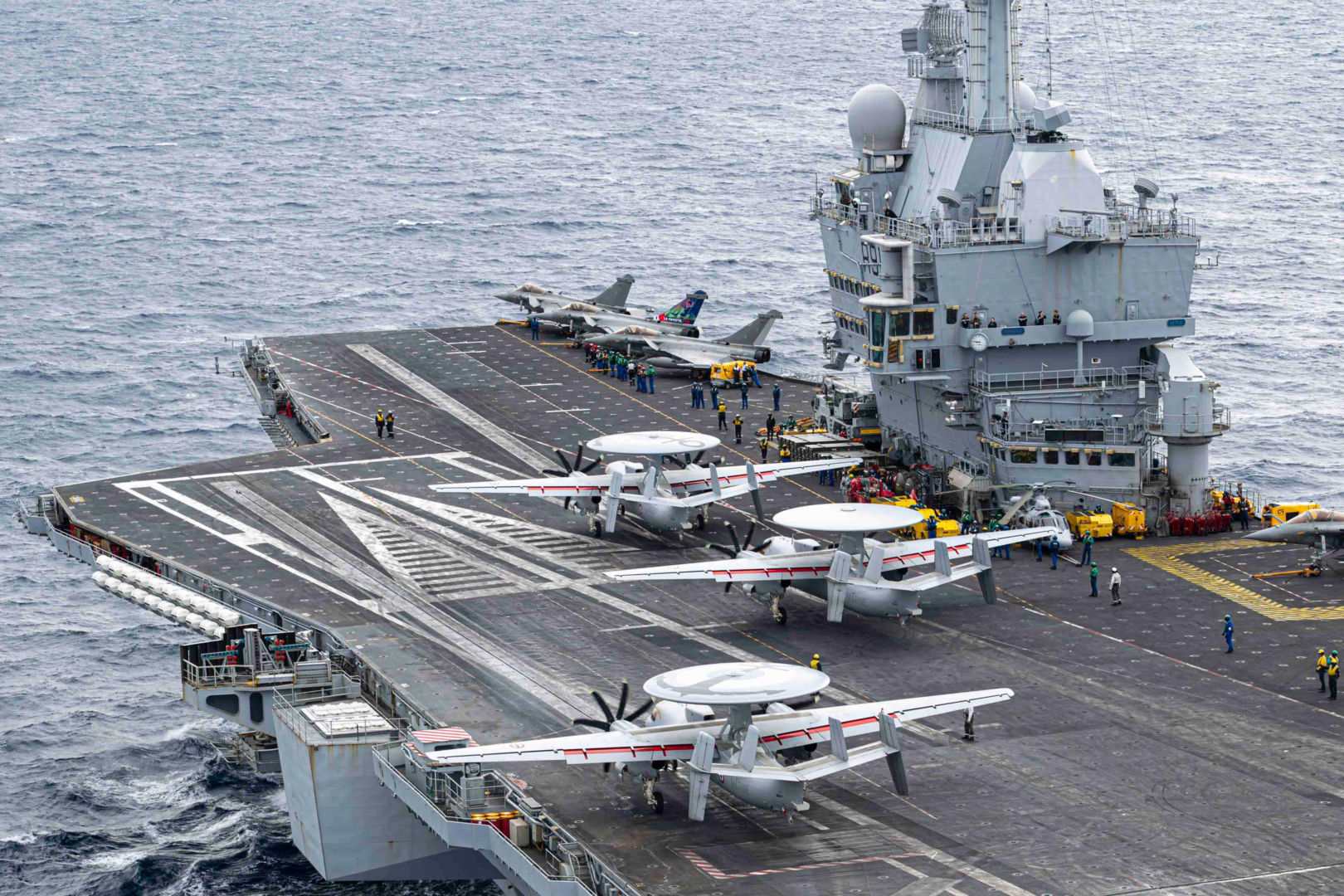 "Charles de Gaulle" (R 91)