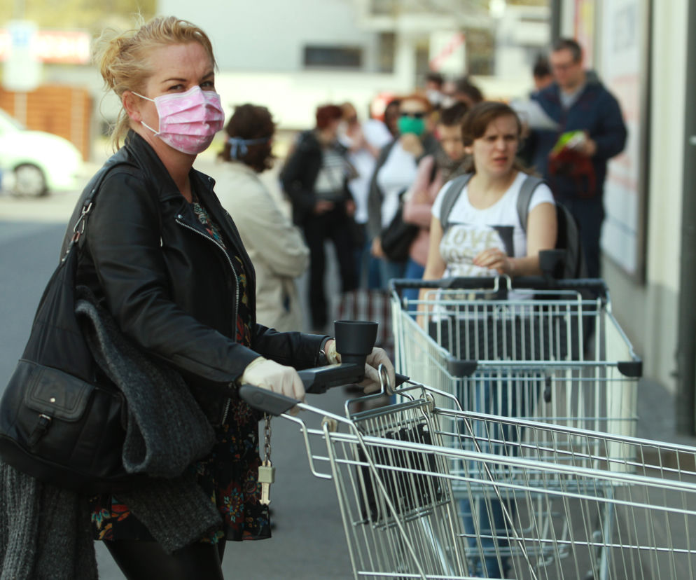 Koronawirus: Nowe żółte strefy w Polsce. Najwięcej obostrzeń w Małopolsce