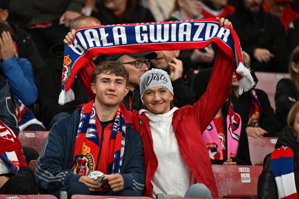 Wisła Kraków - Jagiellonia Białystok; Zdjęcia kibiców i zawodników z meczu 8. kolejki PKO BP Ekstraklasy