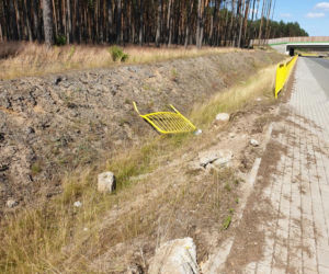 Groźny wypadek w podbydgoskim Bożenkowie! Dwie osoby trafił do szpitala [ZDJĘCIA]