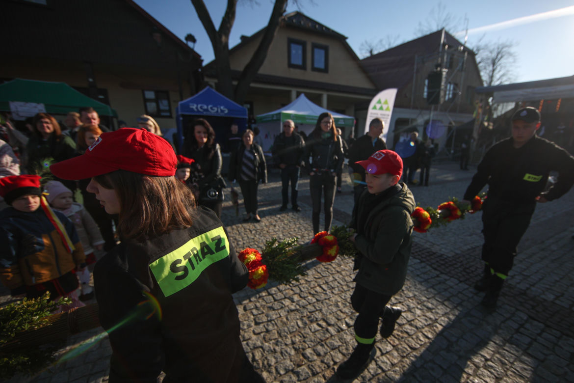 Wyjątkowa wieś w Małopolsce. Ma najpiękniejsze i największe palmy wielkanocne 