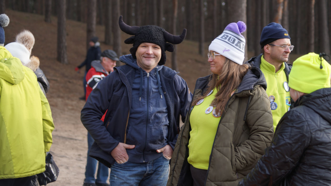 Zimna kąpiel morsów w podbydgoskich Pieckach [ZDJĘCIA]