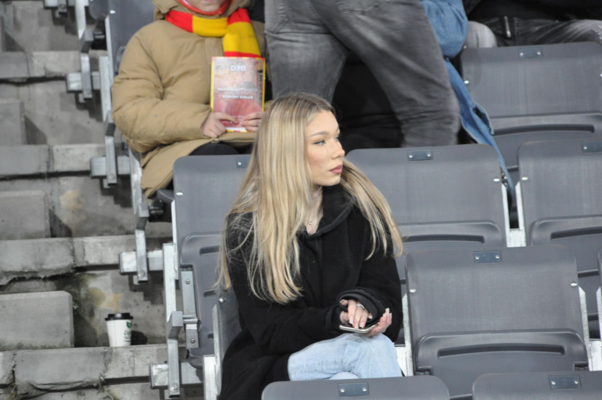 Korona Kielce - ŁKS Łódź. Zdjęcia kibiców na Suzuki Arenie