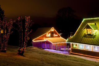 Twój dom w grudniu wyglądaj jak z filmu Witaj św. Mikołaju? Wiemy, ile zapłacisz za prąd!