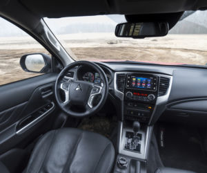 Mitsubishi L200 2.2D 150 KM AT6 Super Select 4WD Instyle Plus