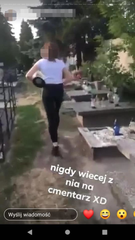 Szokujące zachowanie nastolatek na łódzkim cmentarzu. Za te ZDJĘCIA dziewczyny prawdopodobnie tarfią przed sąd