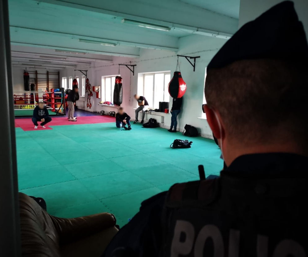 W klubie na łódzkim Polesiu kibice zrobili sobie trening bokserski tylko dla zaufanych. Powiadomiono Inspekcję Sanitarną
