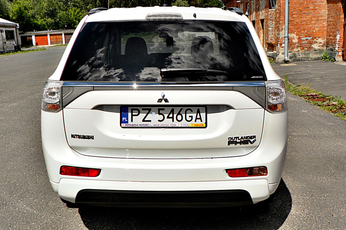 Mitsubishi Outlander PHEV