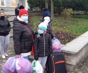 Od-Ważne kobiety rozdawały chryzantemy w Iławie