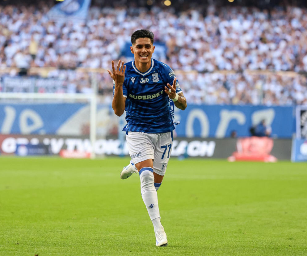Piłkarz Lecha Poznań Pablo Rodriguez cieszy się z bramki. O wygranej z Jagiellonią przeczytasz na SE Supersport.