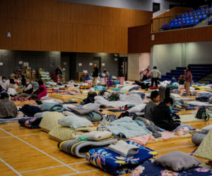 To najtragiczniejszy pożar w Hongkongu od dziesięcioleci. Bilans ofiar wzrósł do 94. Strażacy muszą przeszukać 2 tysiące mieszkań