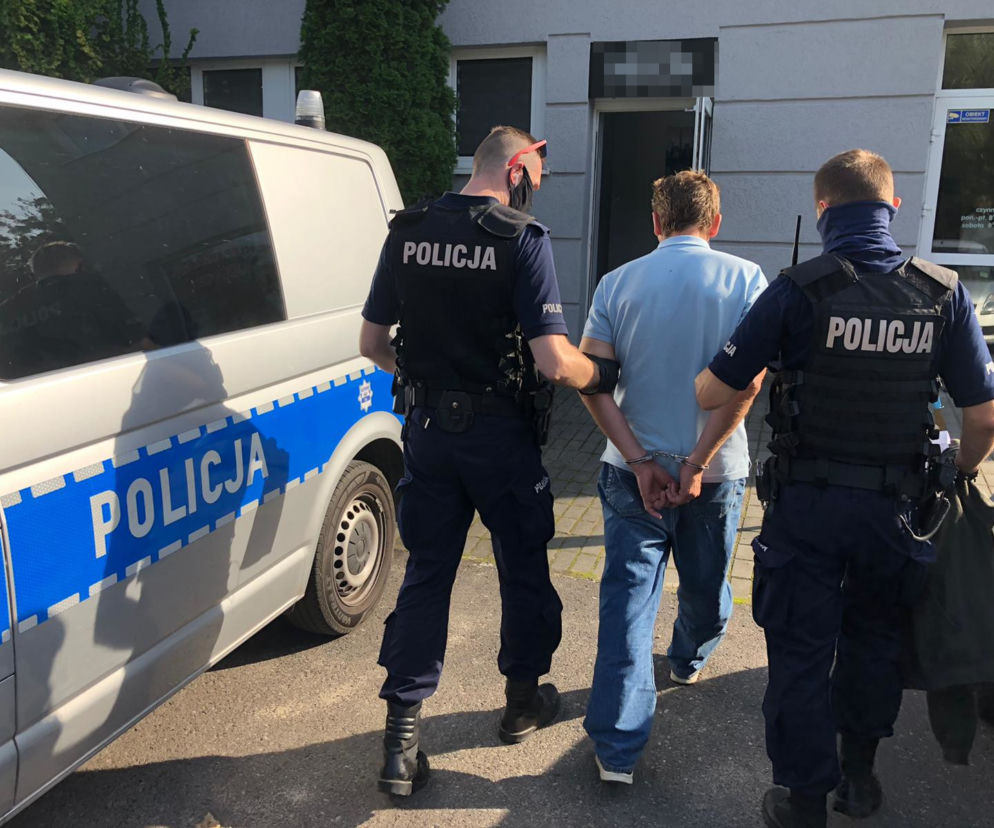 Zuchwałe kradzieże w Toruniu. Sprawcy przeszkodziła ekspedientka, później dopadli go policjanci