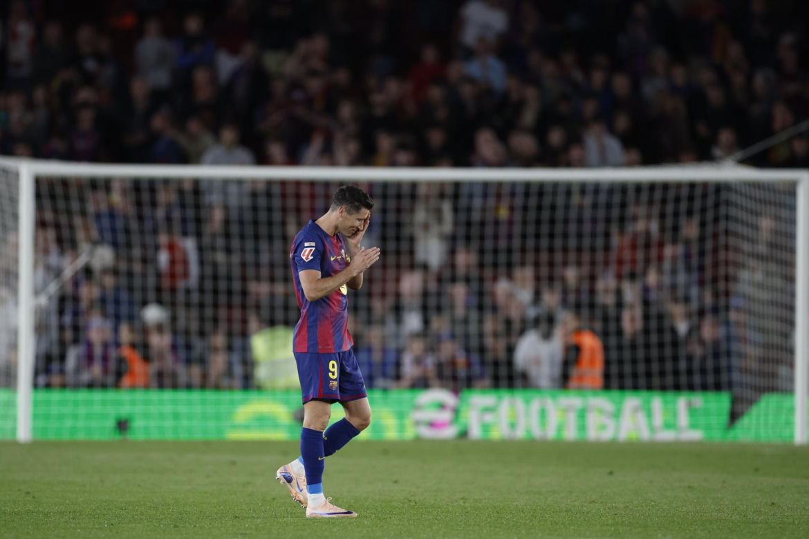 Robert Lewandowski po pożegnalnym meczu na stadionie Barcelony