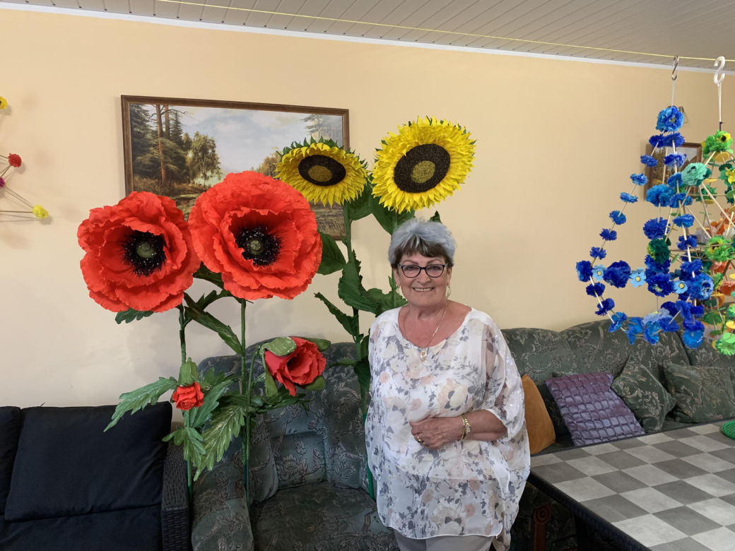 Kolorowe domy inspirowane twórczością Vincenta van Gogha zamieniły wieś liczącą zaledwie stu mieszkańców w prawdziwą atrakcję turystyczną