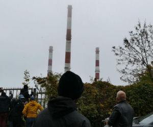Przez blisko 70 lat były symbolem Łodzi. Trzy kominy EC2 przestały istnieć