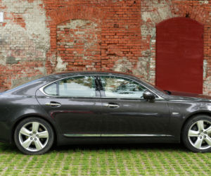 Lexus LS 460
