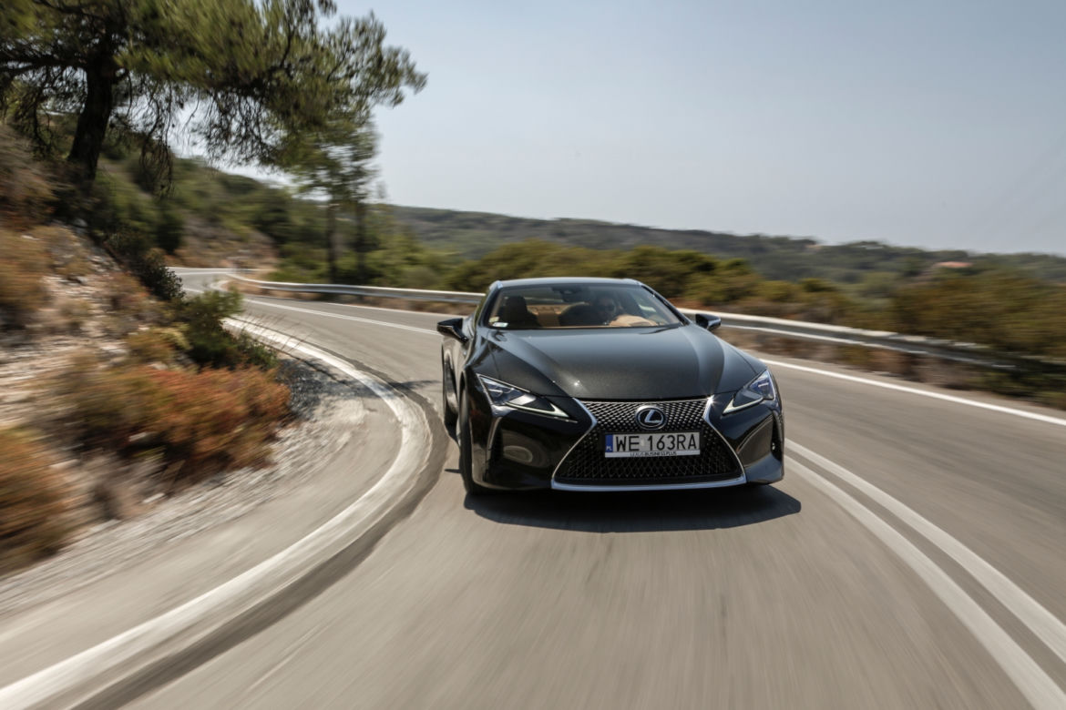 Lexus LC500 5.0 V8 477 KM Carbon