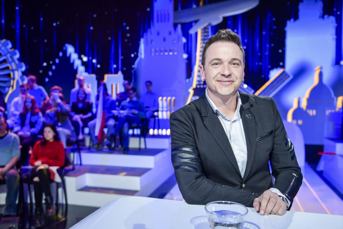 Zaczynał od rocka, dziś jest królem disco polo. Tak przez lata zmieniał się Radek Liszewski