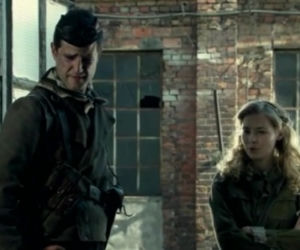 Czas honoru Powstanie odc. 6. Twardy (Grzegorz Daukszewicz), Eliza (Karolina Chapko)