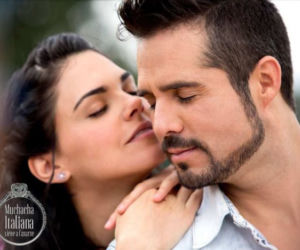 Włoska narzeczona. Fiorella (Livia Brito), Pedro (Jose Ron)