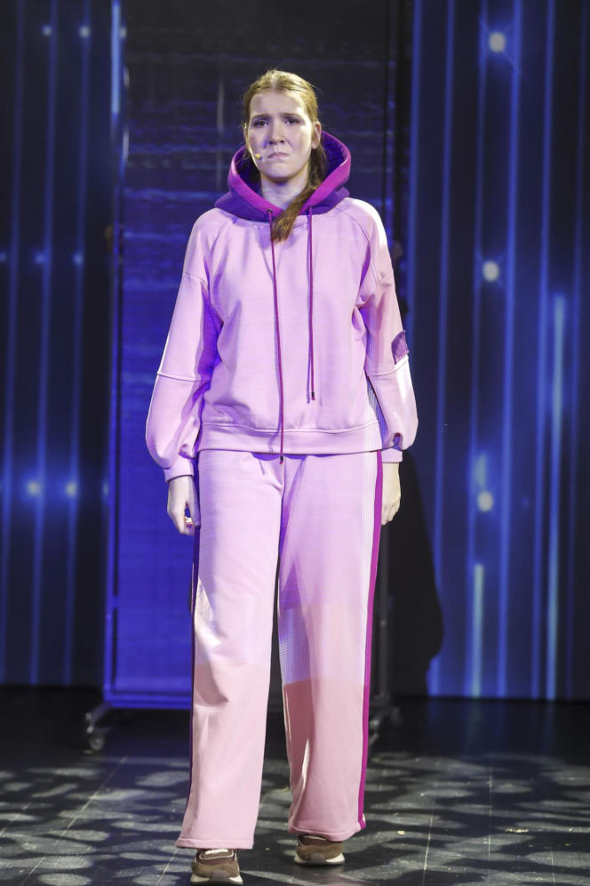 Tak dziś wygląda 16-letnia córka Koroniewskiej i Dowbora. Janina Dowbor podbija teatr