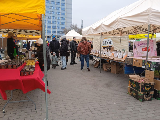 Świąteczny jarmark trwa w Siedlcach