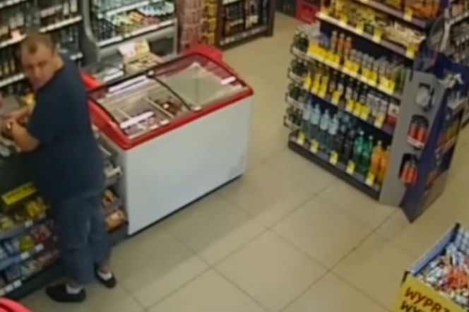 Sprofanował kościół