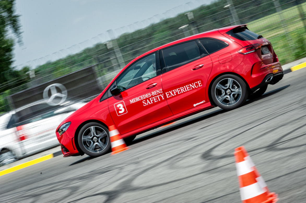 Mercedes-Benz Safety Experience 2019
