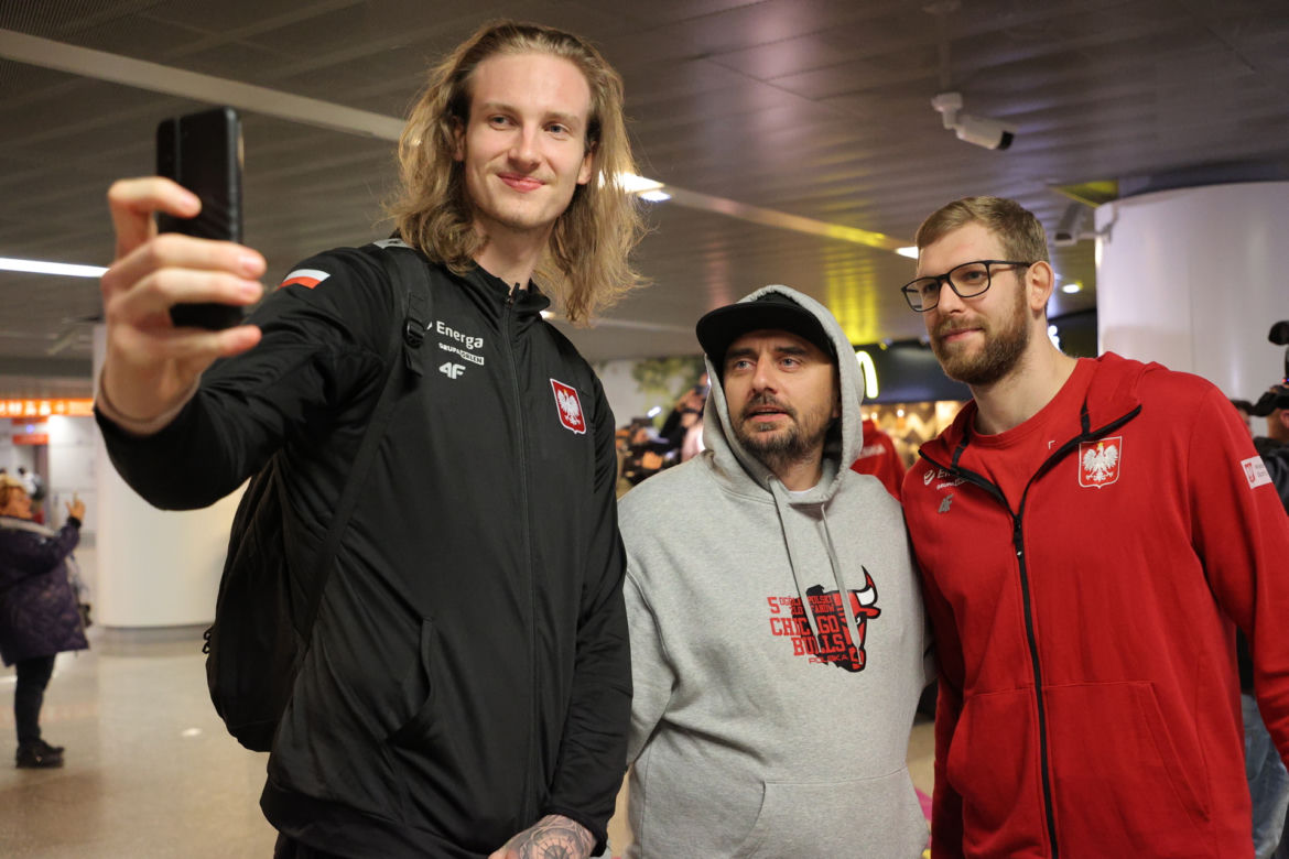 Polscy koszykarze wrócili do Polski po EuroBaskecie