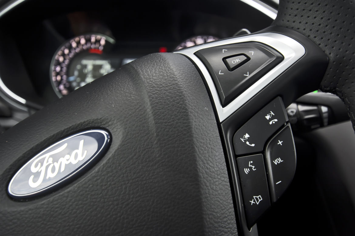 Ford Mondeo Kombi ST-Line 2.0 EcoBoost 240 KM A6