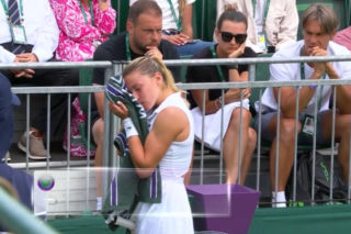 Koszmar Mai Chwalińskiej na Wimbledonie! We łzach po wypadku pożegnała się z turniejem