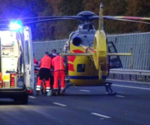 Koszmarny wypadek na S8. Ciężarówka uderzyła w tył autokaru
