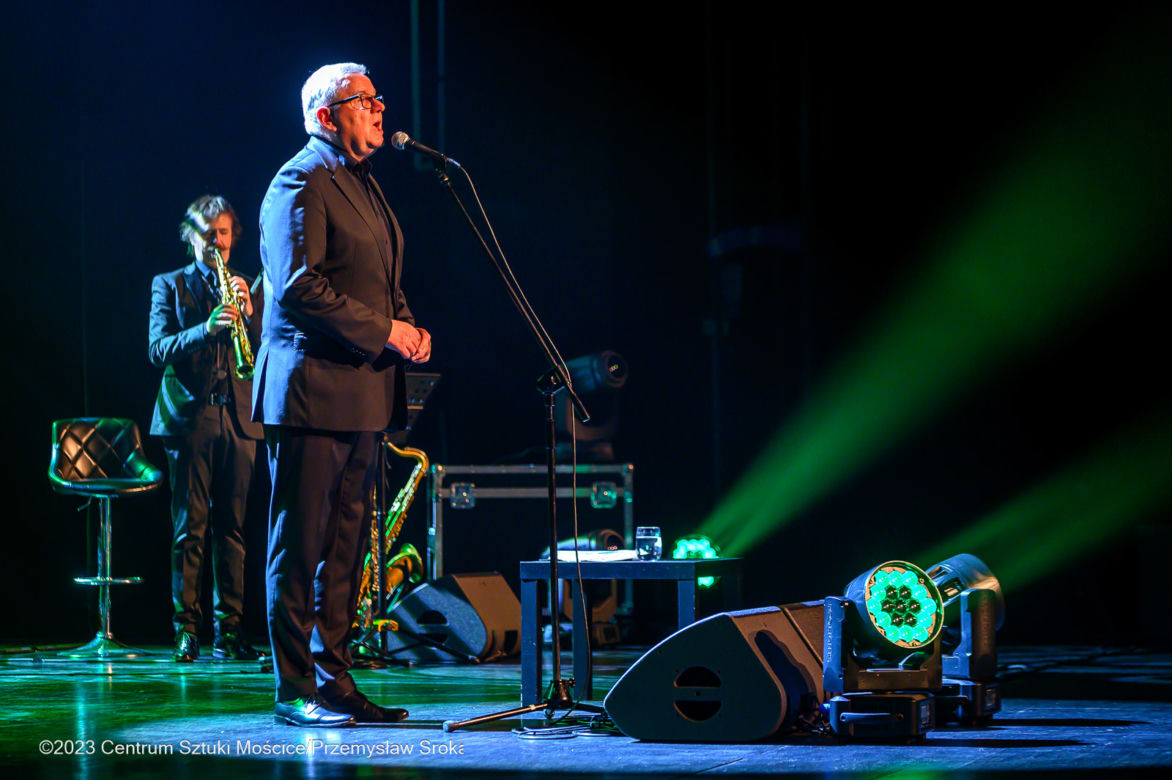 Koncert Artura Andrusa w Centrum Sztuki Mościce